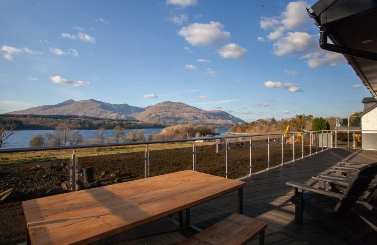 New Build Lodge With Stunning Views Of Loch Awe Hayfield  Exteriér fotografie